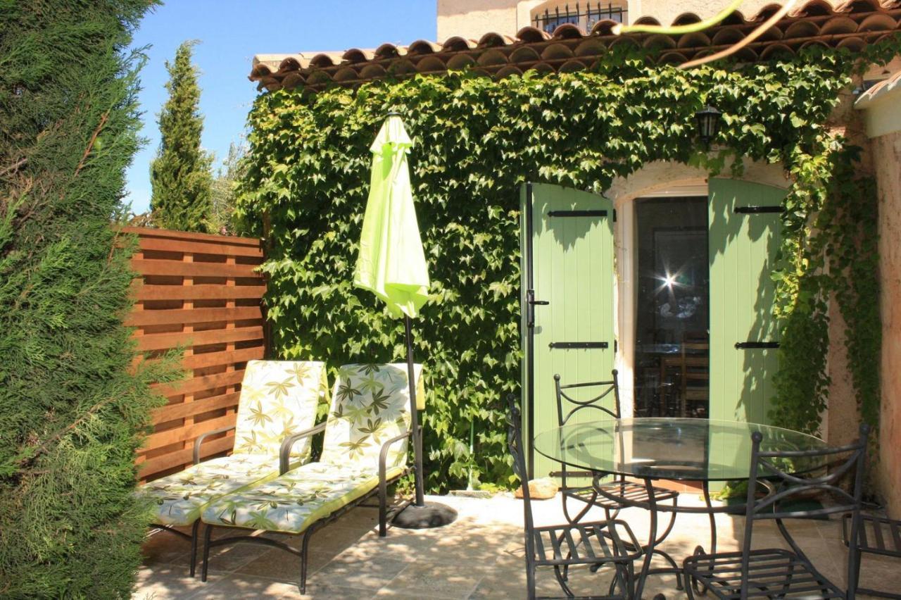 Studio Cosy Avec Grande Terrasse Au Calme Villa Сен Сир сюр Мер Екстериор снимка